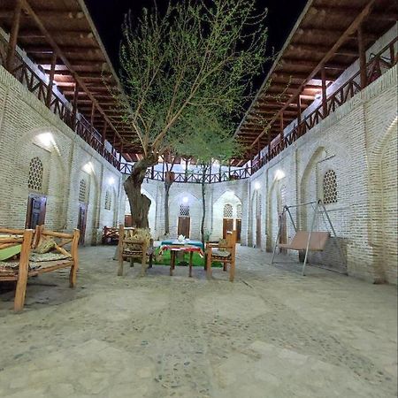 Umar Hotel In The Old City Bukhara Esterno foto