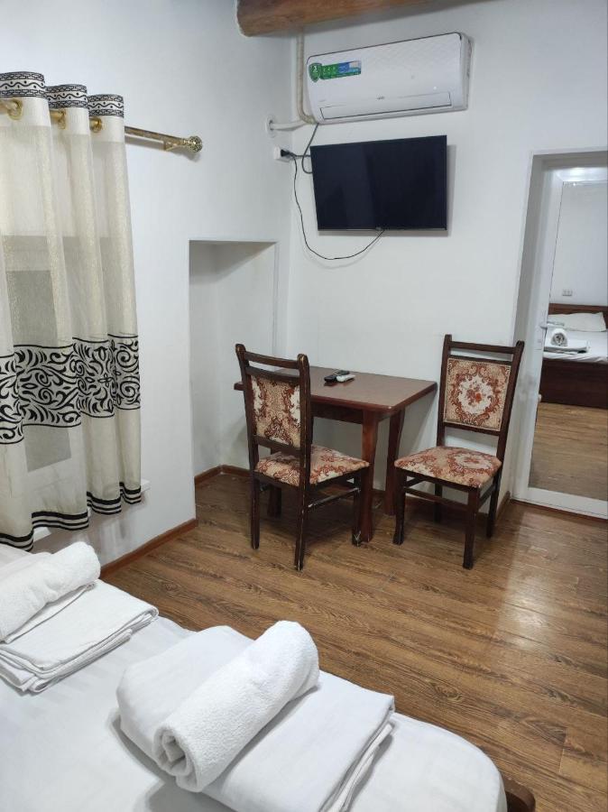 Umar Hotel In The Old City Bukhara Esterno foto
