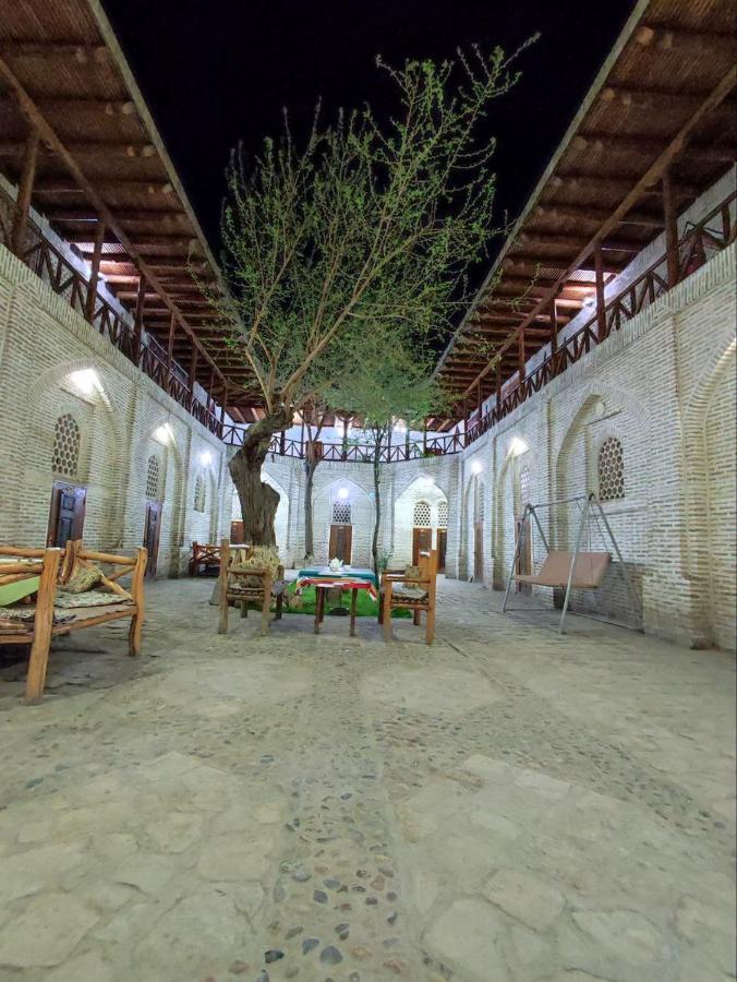 Umar Hotel In The Old City Bukhara Esterno foto